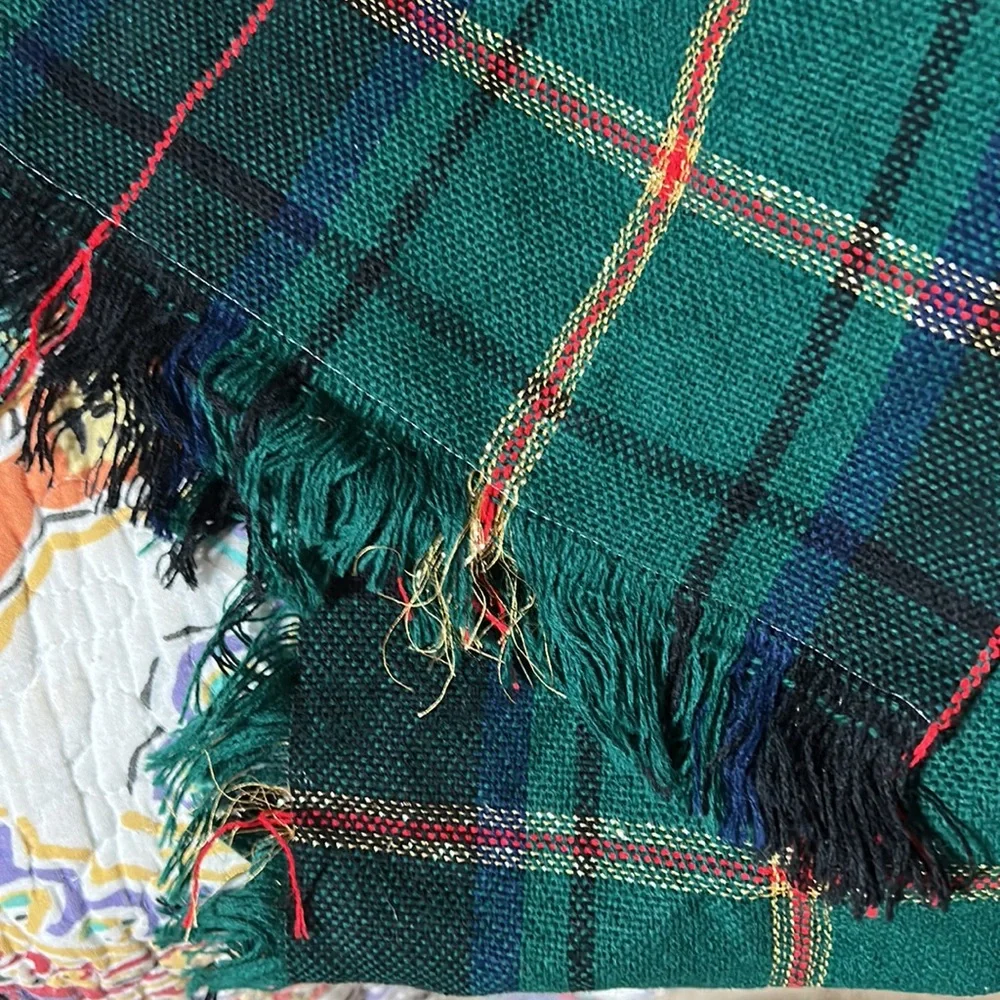 NWOT Holiday Throw